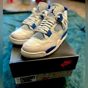 Air Jordan 4 Retro Off White/Military Blue